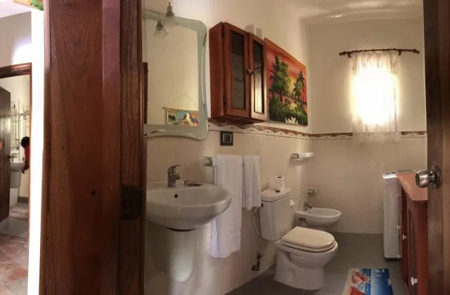 Sueno Caribeno Apartment Bathroom